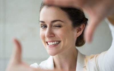 Top 20 Celebrities Using Invisalign and Why You Should Too